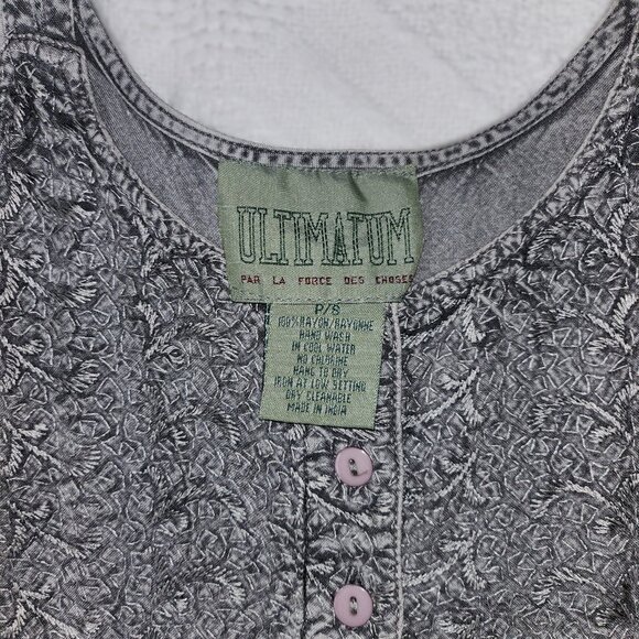 *New Low price!**  Vintage Grey Embroidered Dress - Picture 6 of 7